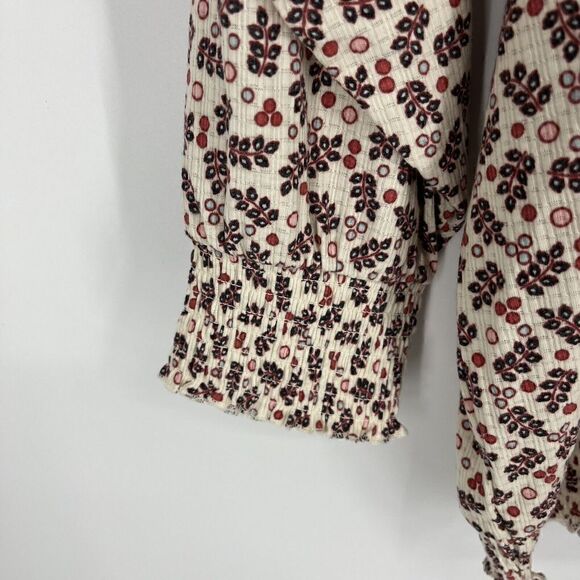 Torrid Top Size 3 Ivory Textured Jersey Choker Neck Smocked Bottom Shirt Blouse - Picture 3 of 8